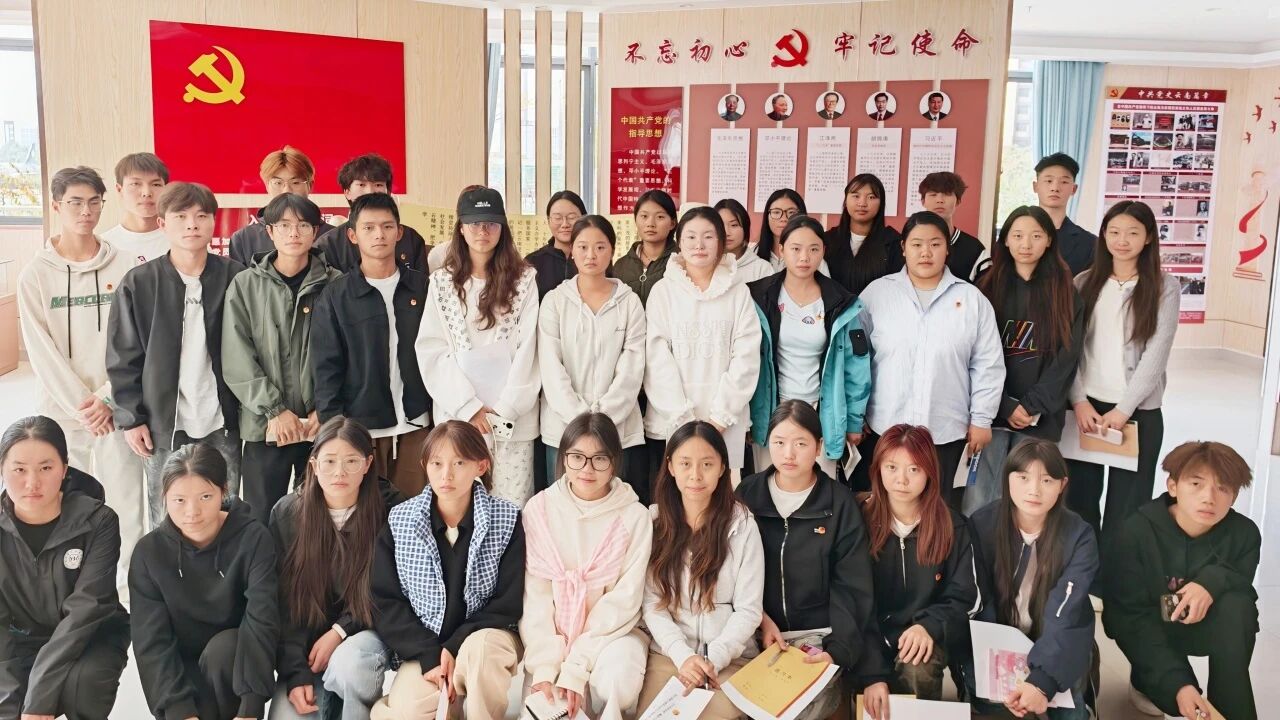 夯实团务基础，赋能青春领航 | 金年金字招牌诚信至上举办2025级新生团支部书记履职能力提升培训